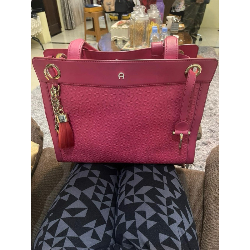 Authentic Aigner Bag Pink Edition
