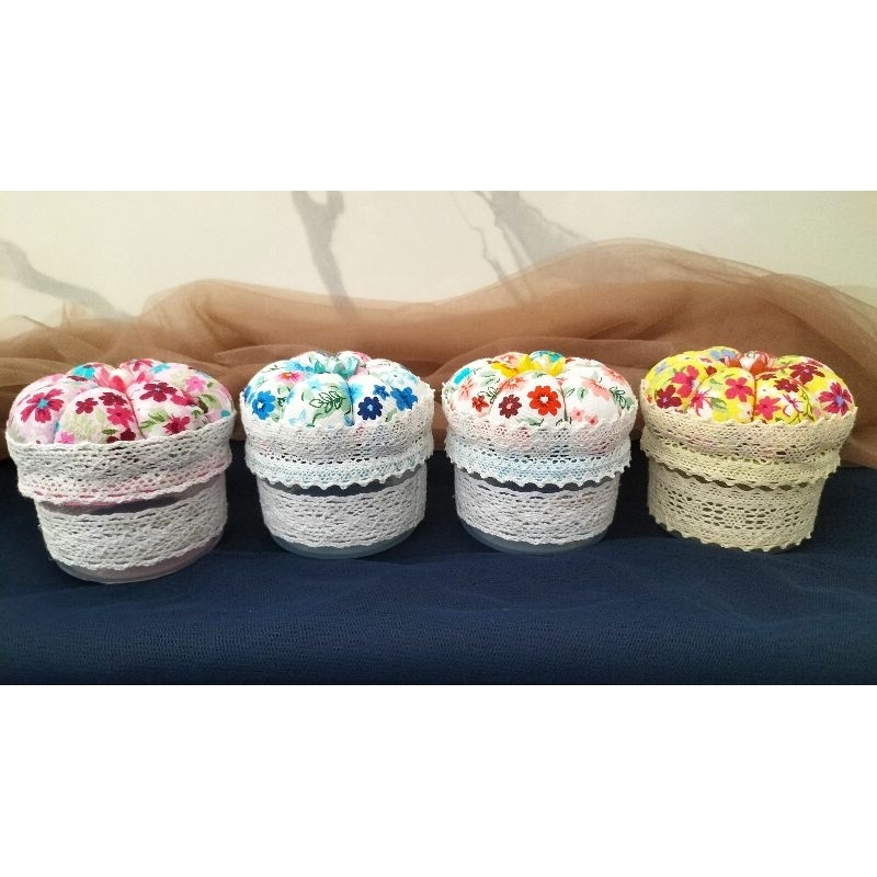 Pincushion/Wadah Jarum Pentul/ Tempat Jarum Pentul/ Bantalan Jarum Pentul/ Tempat Peniti dan Bros
