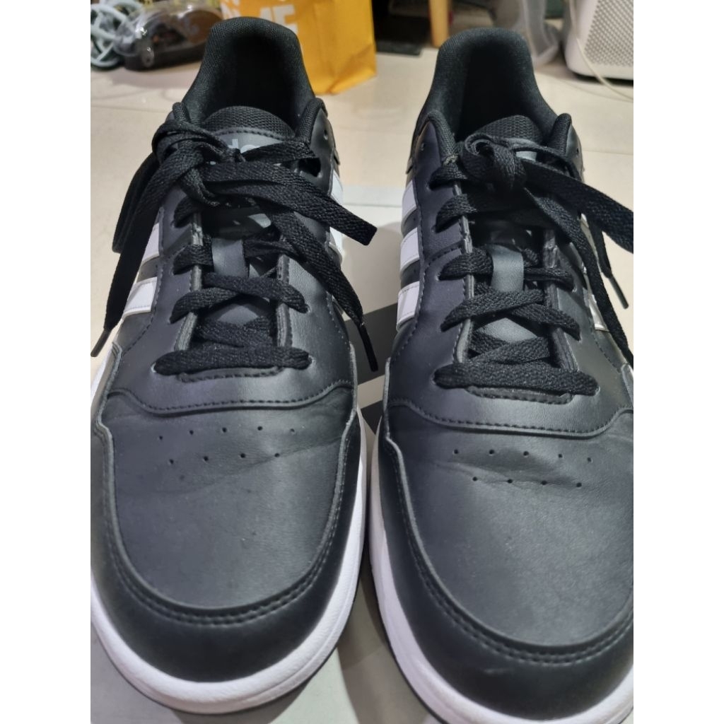 Adidas Basketball shoes second/bekas