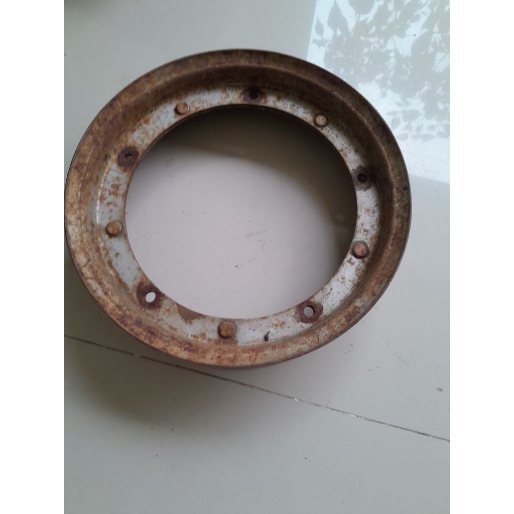 velg vespa standard ring 10 bekas