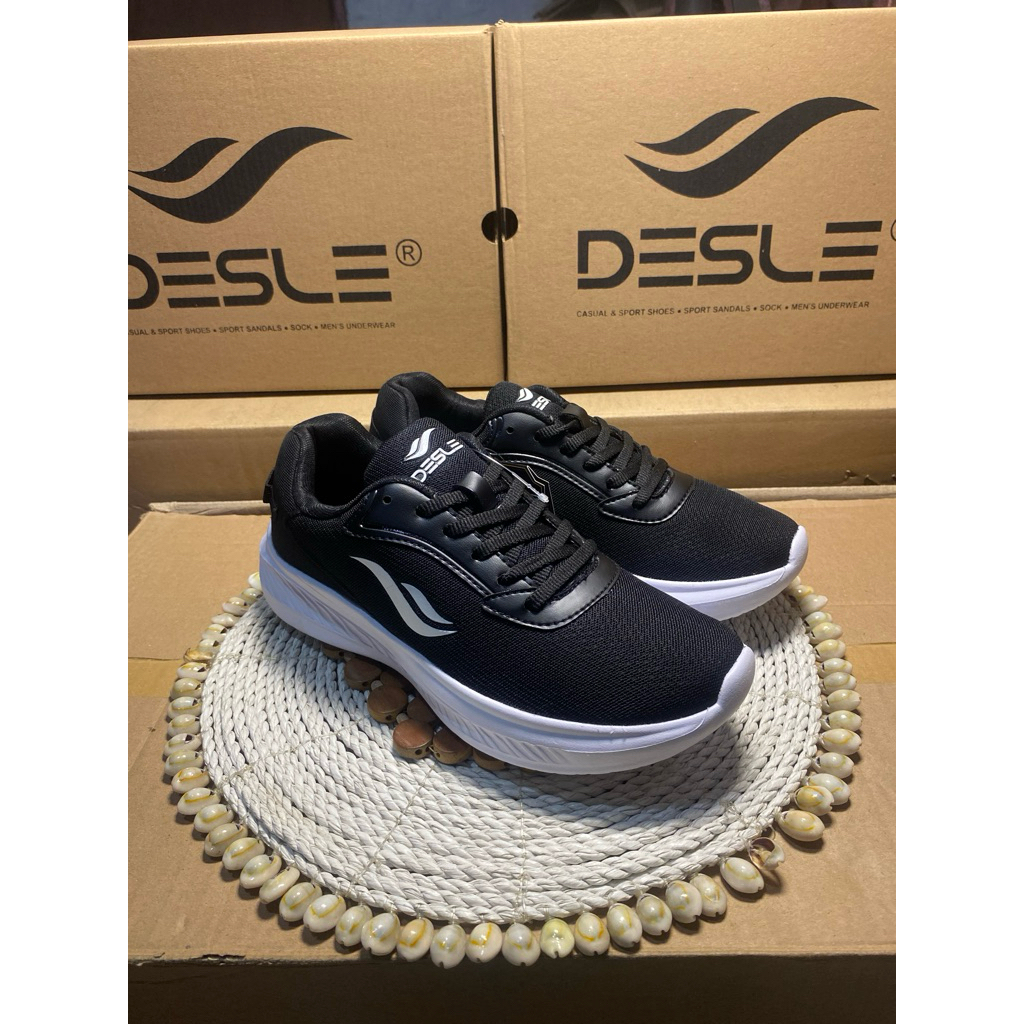 Sepatu sekolah - joanna by desle warna hitam putih