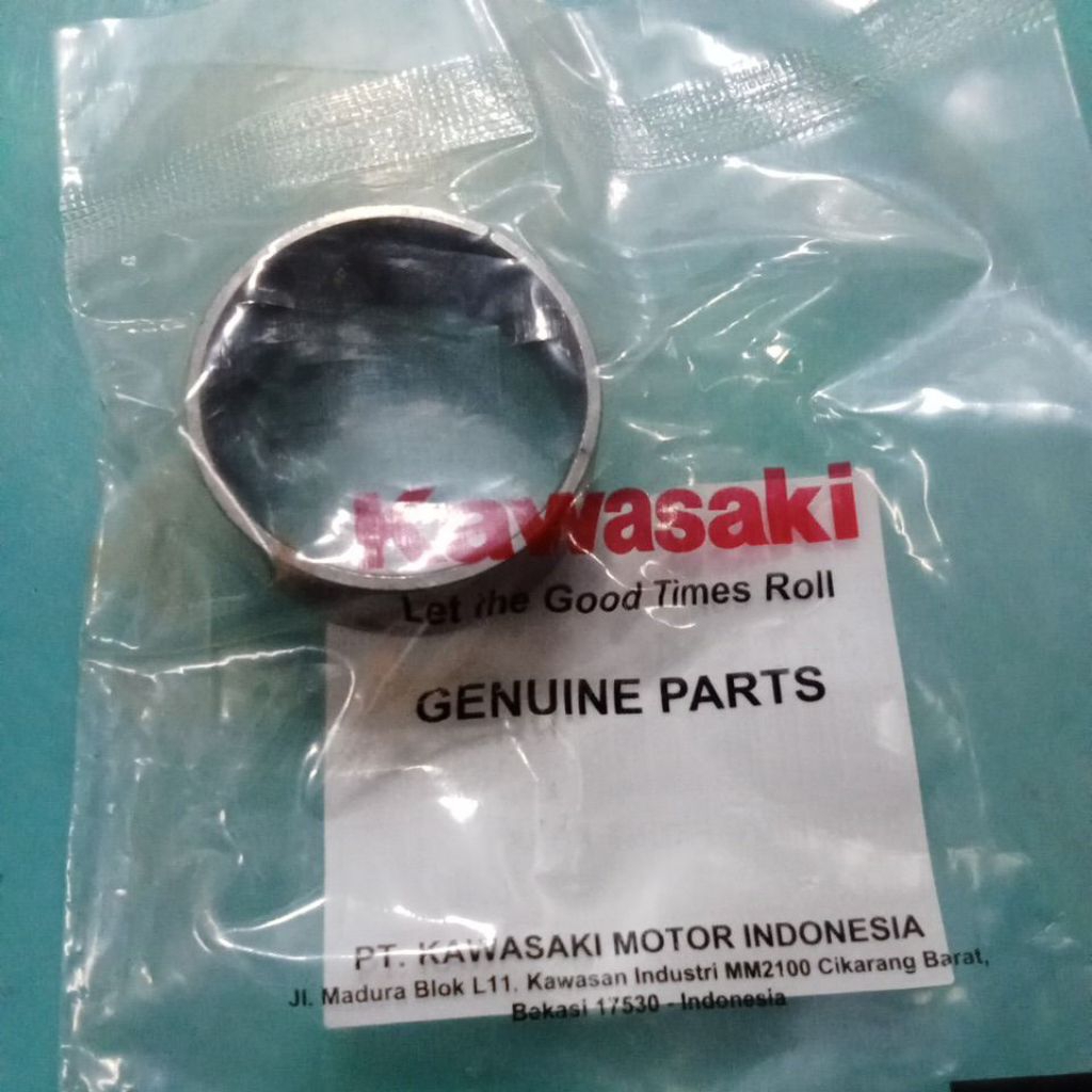 BUSHING BOSH KUNINGAN CINCIN SHOCK DEPAN KAWASAKI  NINJA 150 RR  44065-0055