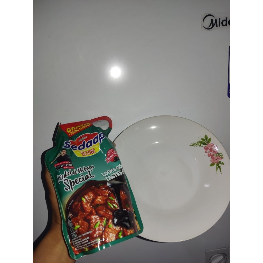 

Kecap sedap 725ml + free piring keramik cantik exp 2027