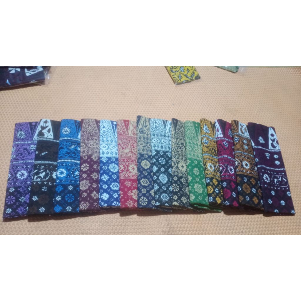 Kain Selendang / Sarung Sinjang Pugung/ Krui/ Pesisir Barat/ Lampung