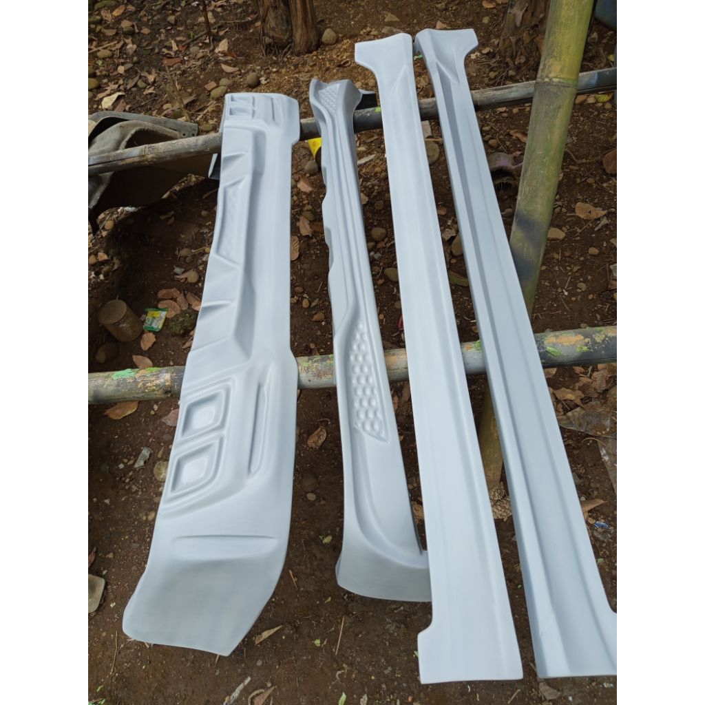 bodykit blakang sigra calya model expander