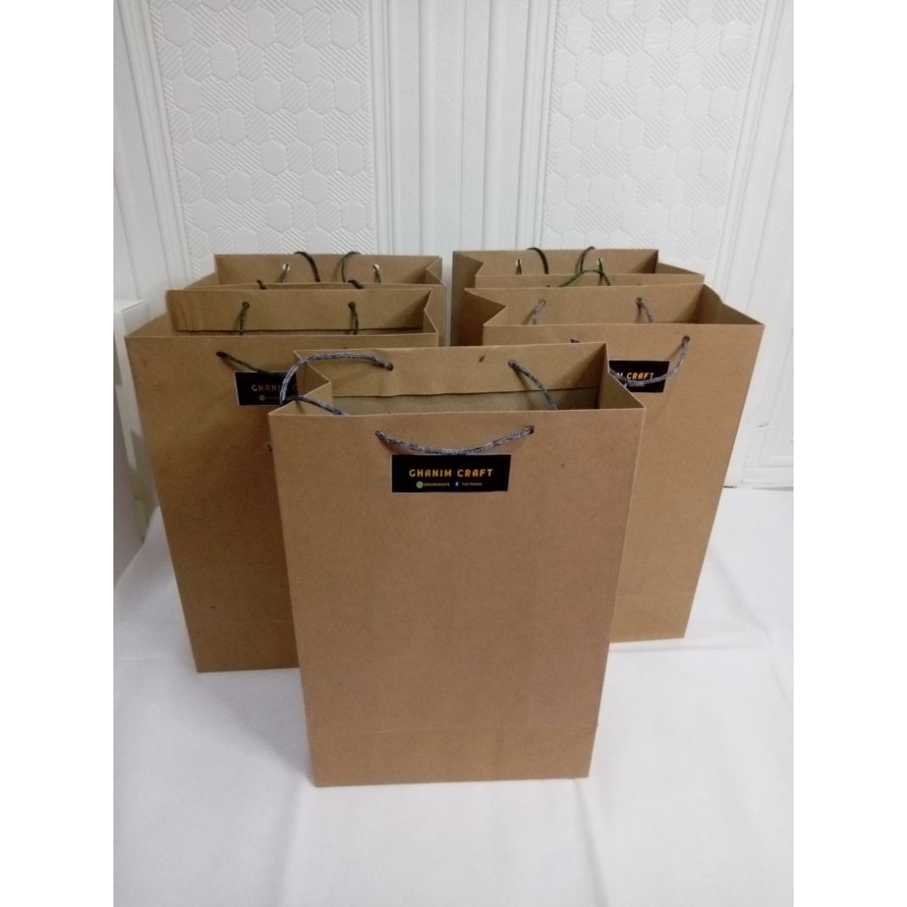

Paper bag gift box