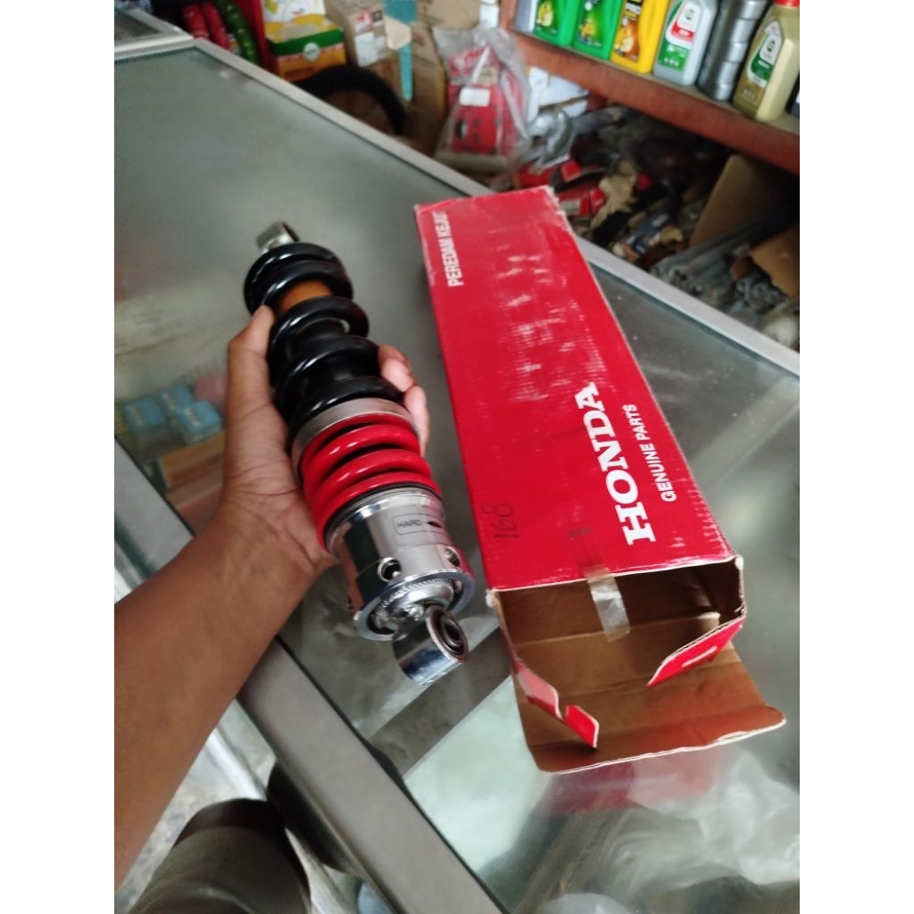 SHOCK BELAKANG HONDA MEGAPRO MONO