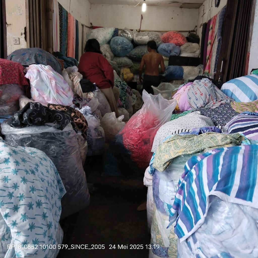 HARGA/0,5 M | KAIN KAOS MOTIF BUNGA / KAIN KAOS MOTIF ABSTRAK / BAHAN KAOS KATUN / BAHAN KAIN KAOS