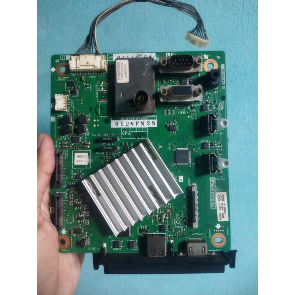 MB / Mainboard TV Sharp Aquos LCD LC -32M4071
