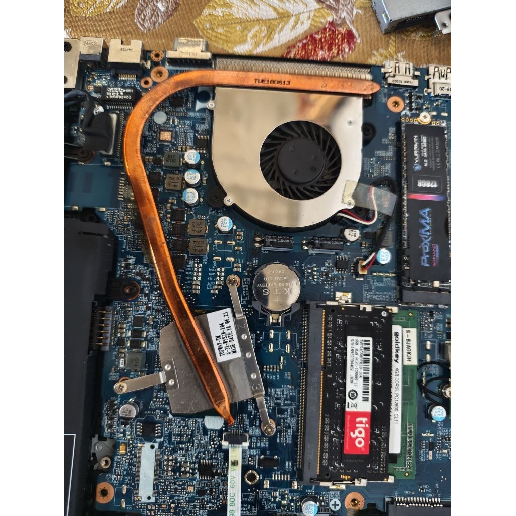 motherboard acer  z476 core i3 gen 6