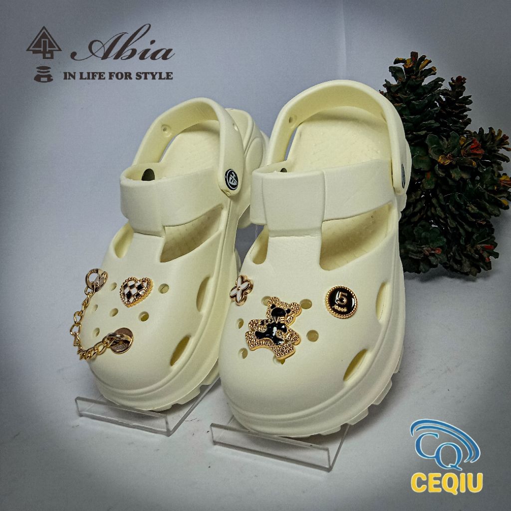 Sandal Baim Wanita Wedges Boneka