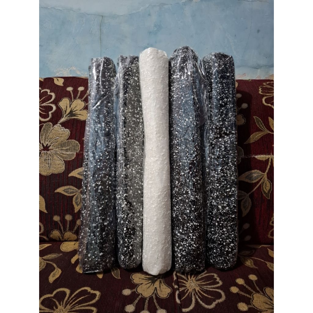 

kain tile salju 4 yard/flower wrapping snow tile roll/kain tile jaring/kain tile salju bahan buket/kain tile bahan wrapping