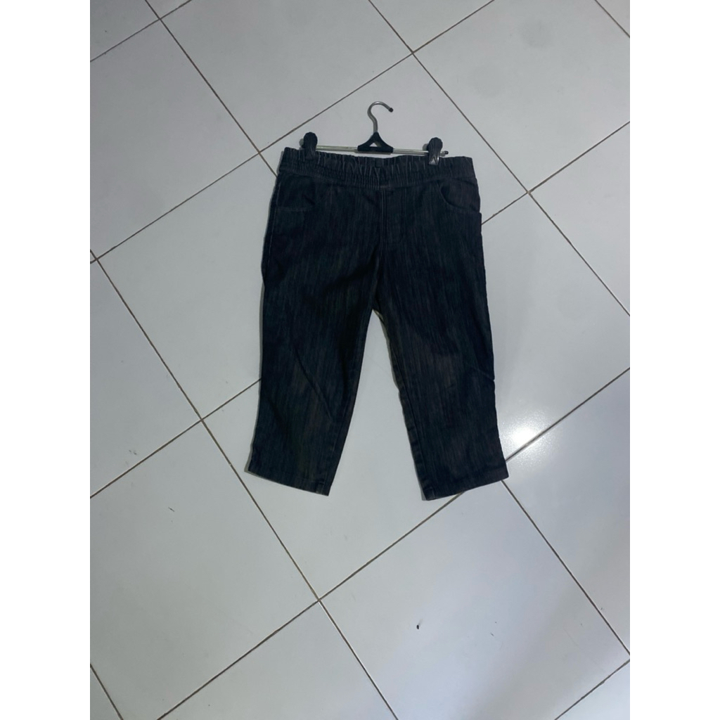 celana art avant garde