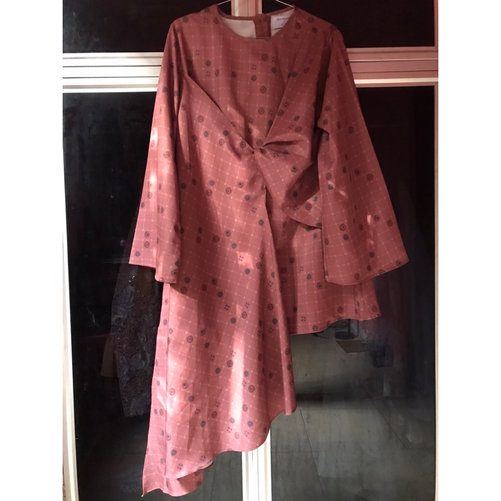 BLOUSE RIA MIRANDA X HIJUP