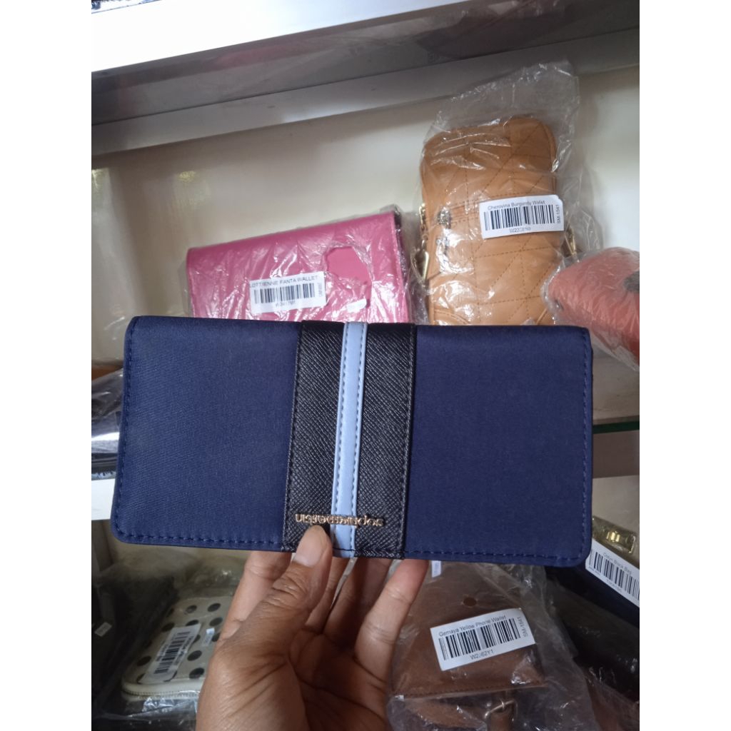 Dompet Sophie Martin paris