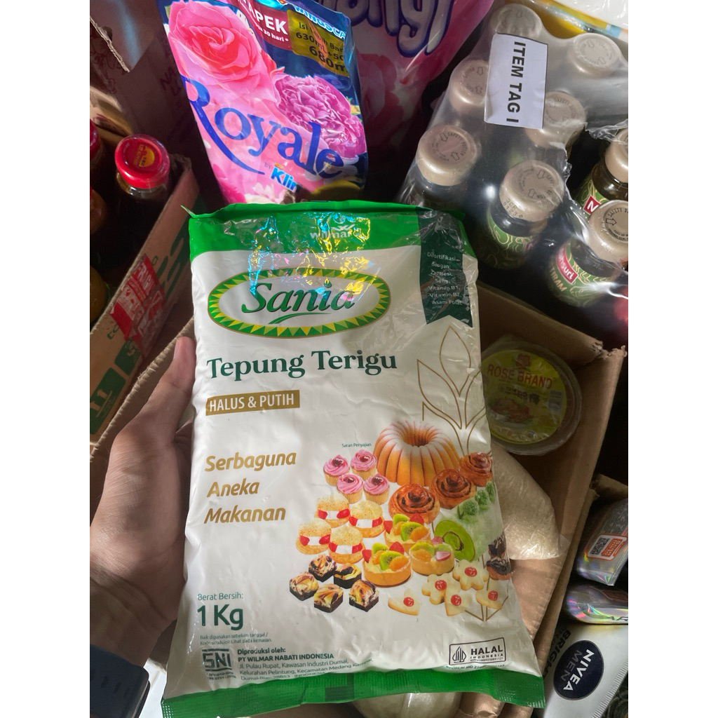 

Tepung terigu sania 1 kg