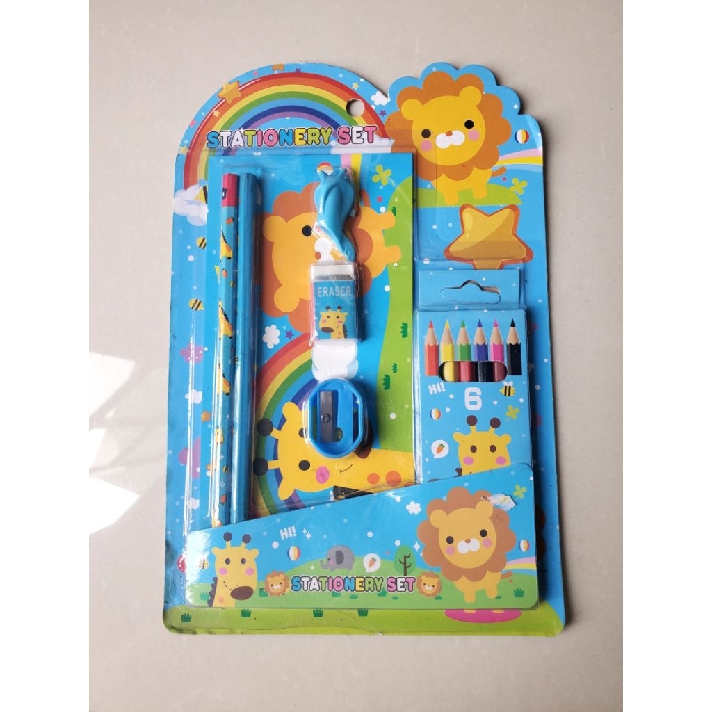 

Set perlengakapan alat tulis seri Lion