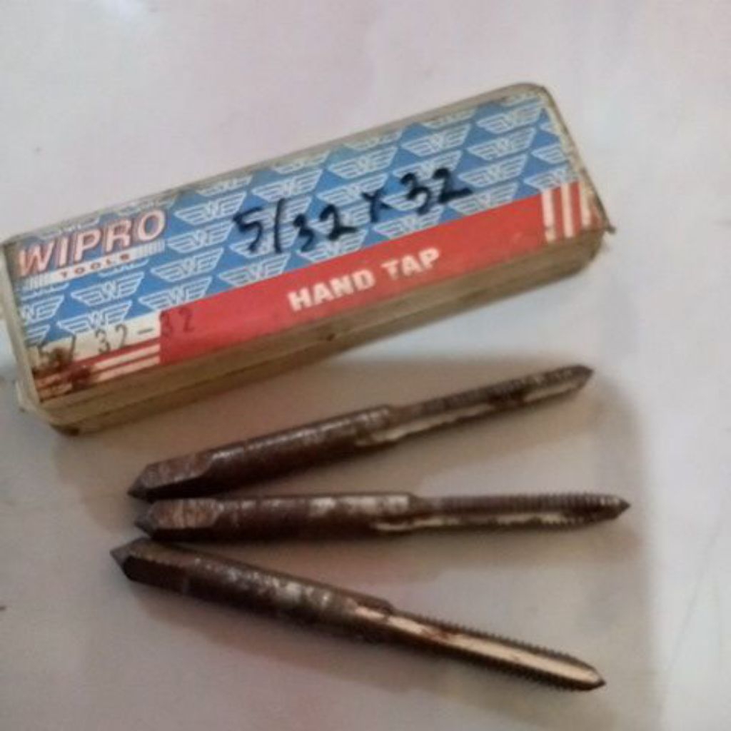 TAP HANDTAP/SENAI DRAT DALAM 5/32×32
