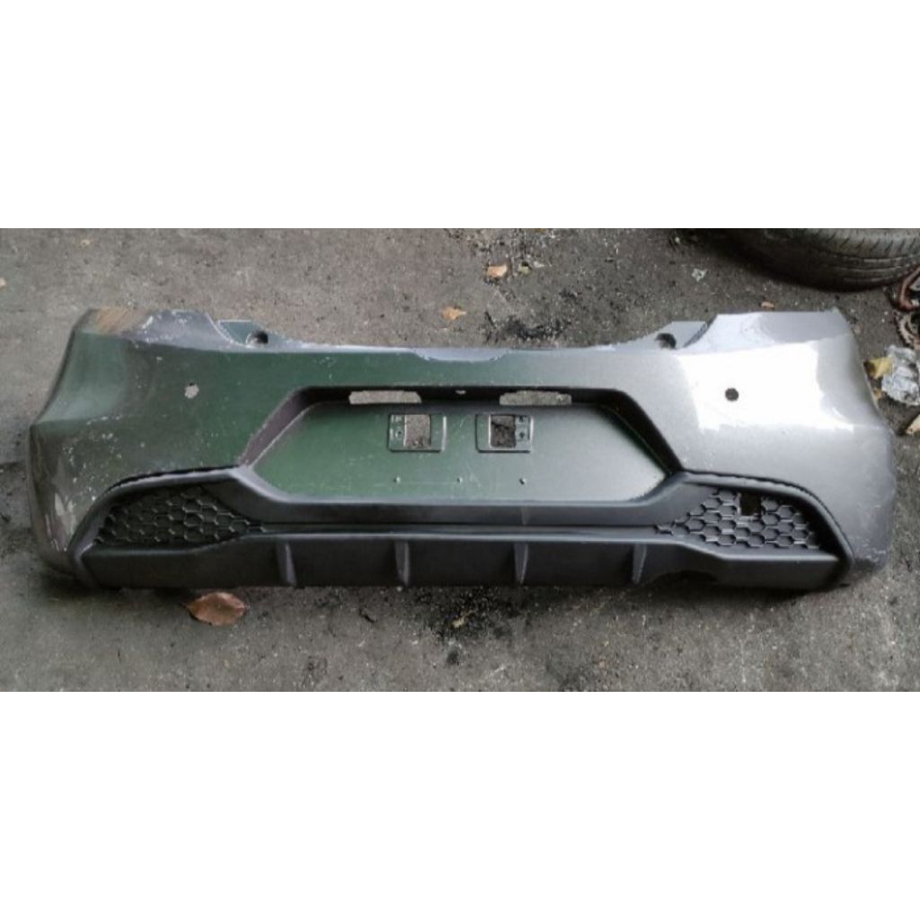bemper belakang brio 2019