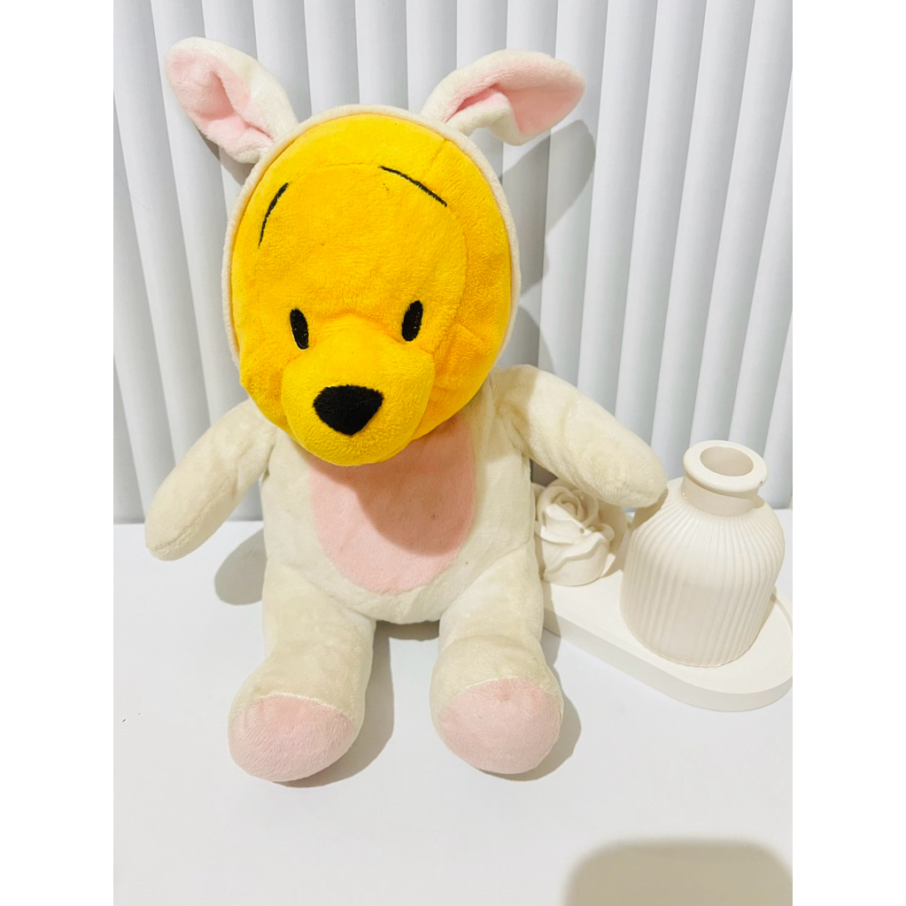 Pooh kostum kelinci