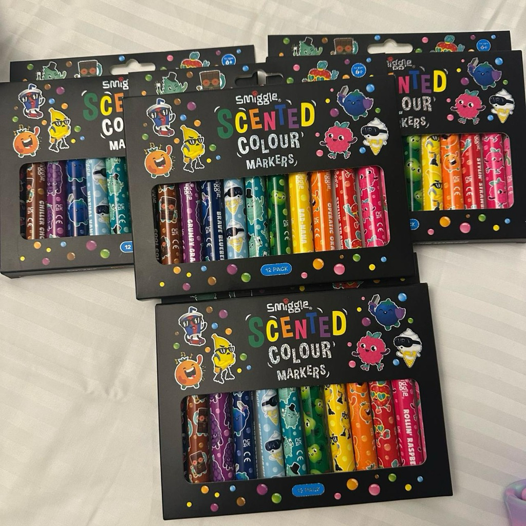 

Scented Colours Markers Smiggle / Outline Markers / spidol warna warni aroma buah