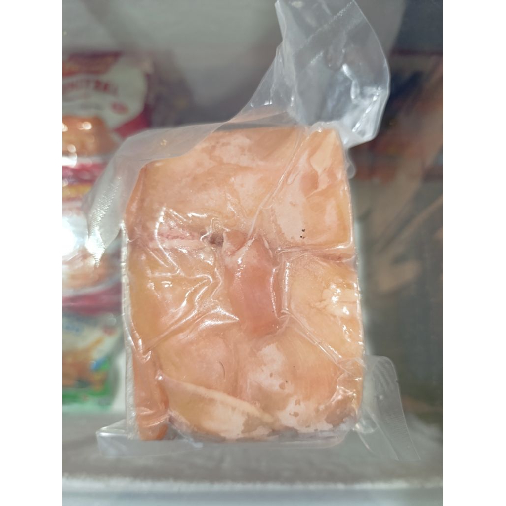

Boneless Ayam Dada fillet tanpa kulit 1kg.