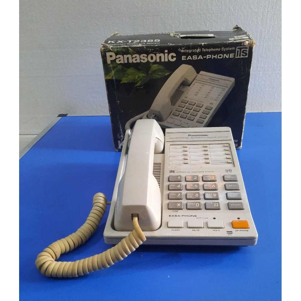 Pesawat Telpon Rumah/Kantor Merk Panasonic Model KX-T2355