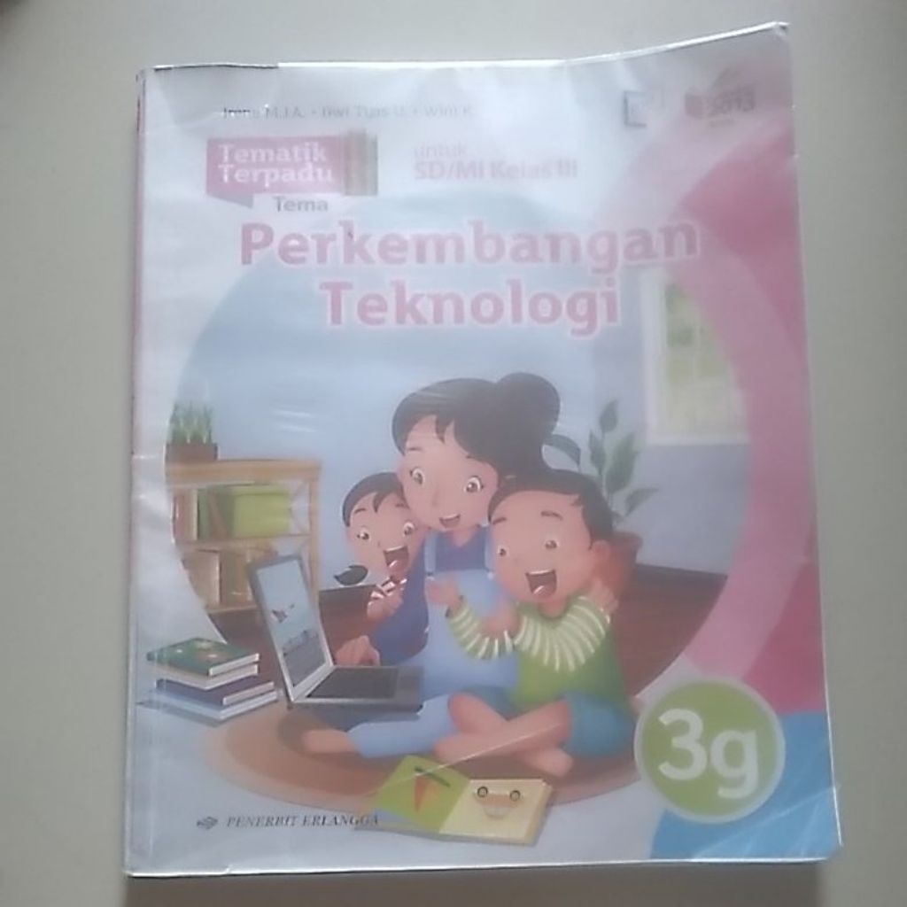 Buku Pelajaran Tematik Terpadu Erlangga Perkembangan Teknologi 3G kelas 3 SD