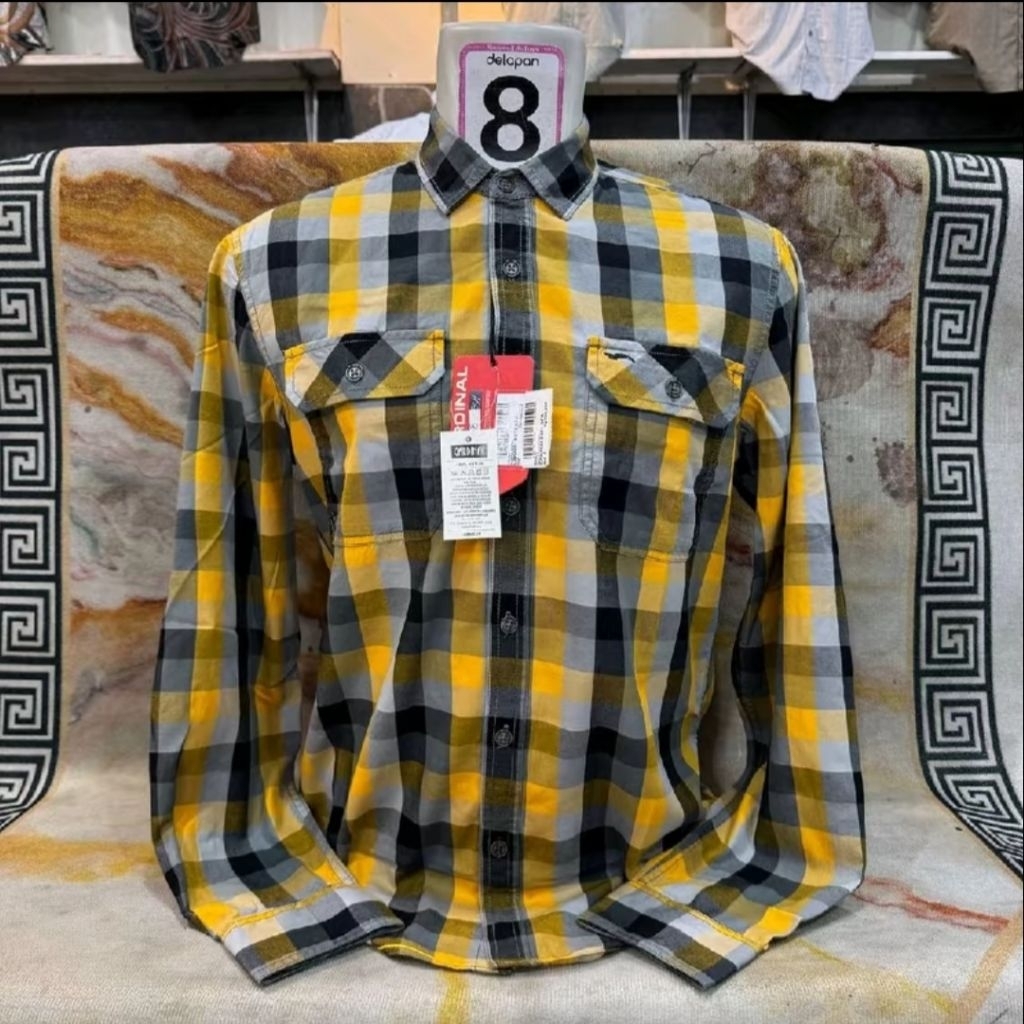 Kemeja Panjang Krah Cardinal Jeans