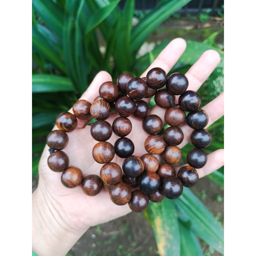 Gelang Gaharu buaya