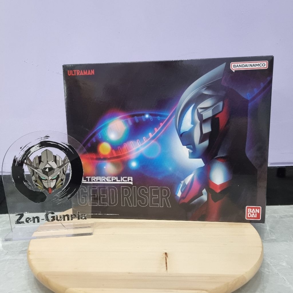 Ultra Replica Geed Riser BANDAI Ultraman GEED