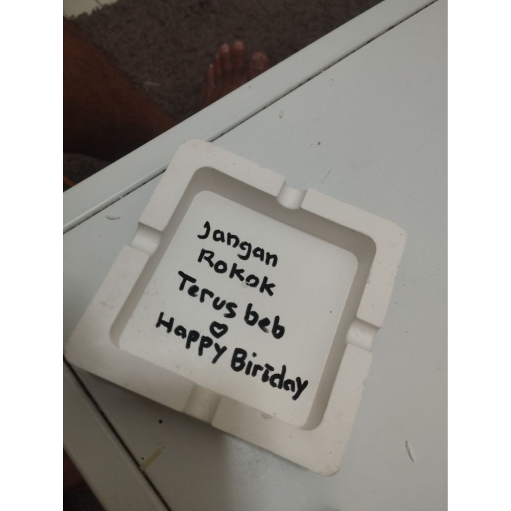 asbak custom tulisan nama ultah