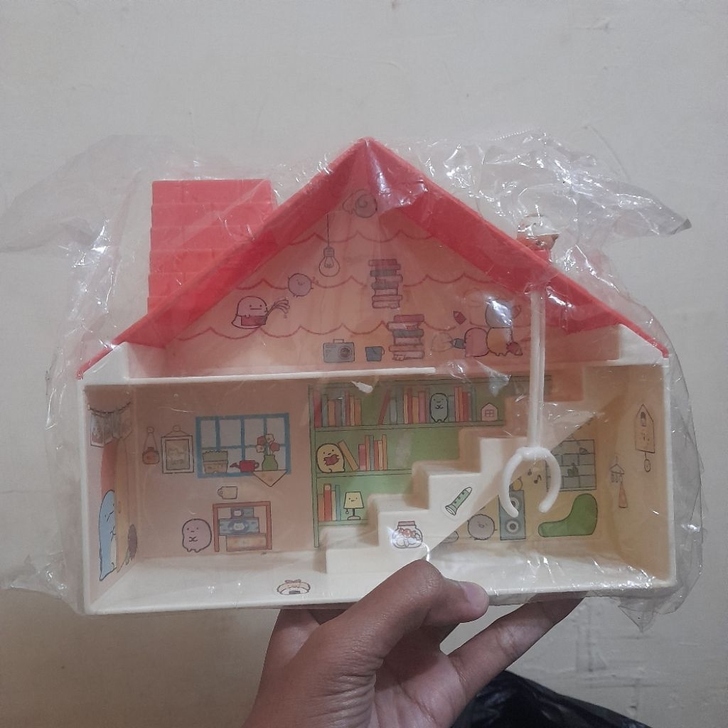 rumah mainan figur sumikko gurashi san-x bekas