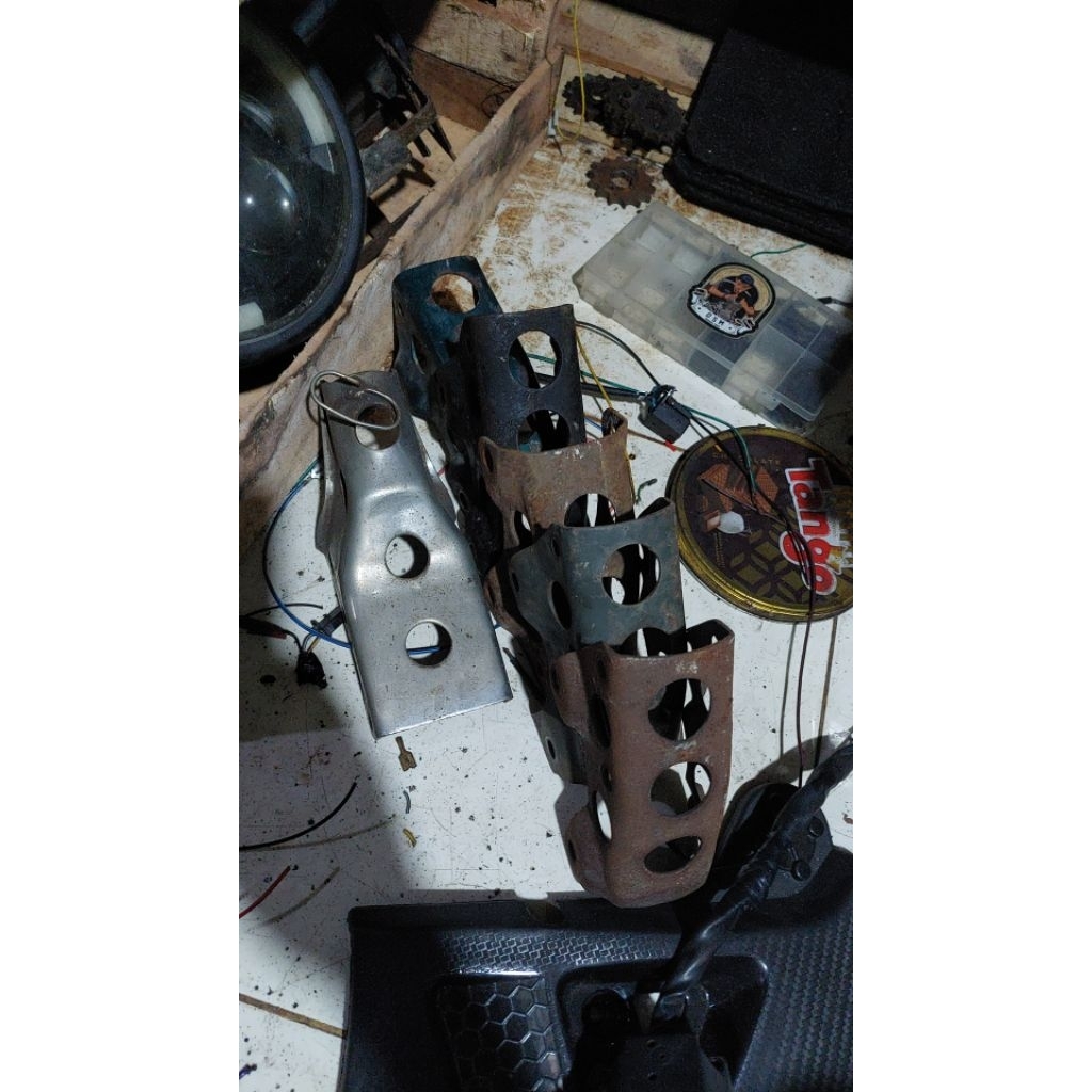 pangkon mesin gl megapro original copotan