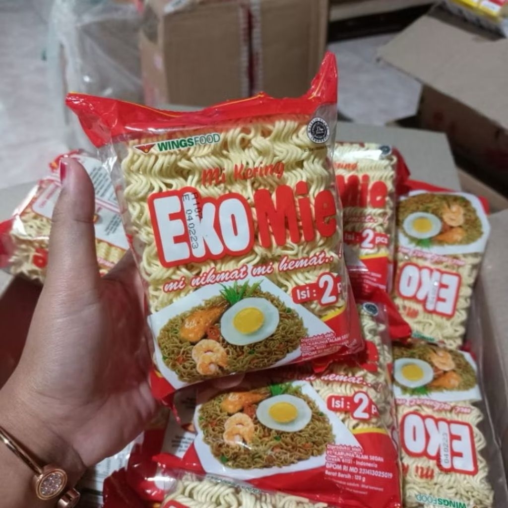 

6 Pcs/Pack Mie kering Ekomie isi 2 pcs 120gr Paket Hemat Mie Kering Ekomie