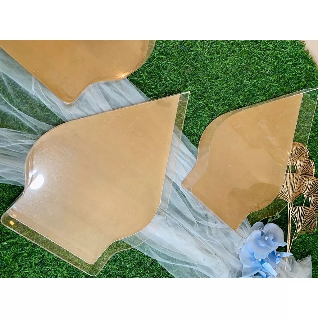 

Acrylic / Akrlik Wayang Box (20cm x 30cm x 6cm) 2mm Bening