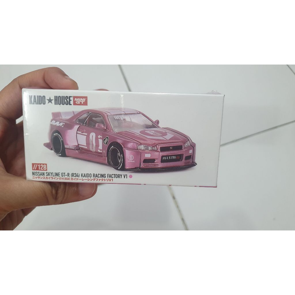 kaido house nissan skyline gtr r34 pink