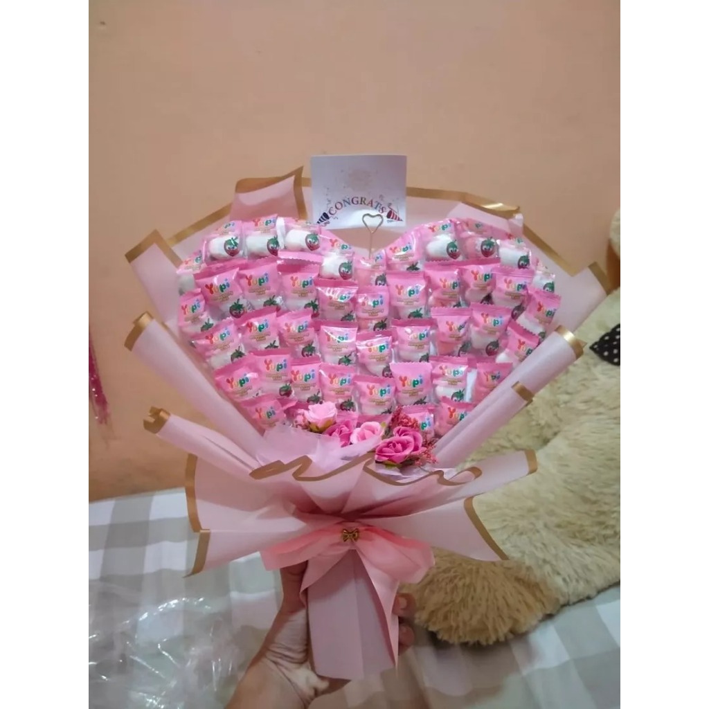 

Buket Yupi Love / Anniversary