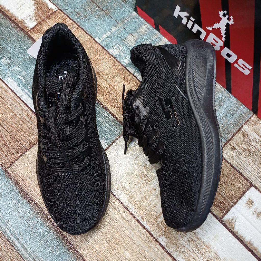Sepatu sekolah hitam polos kinbos-7500