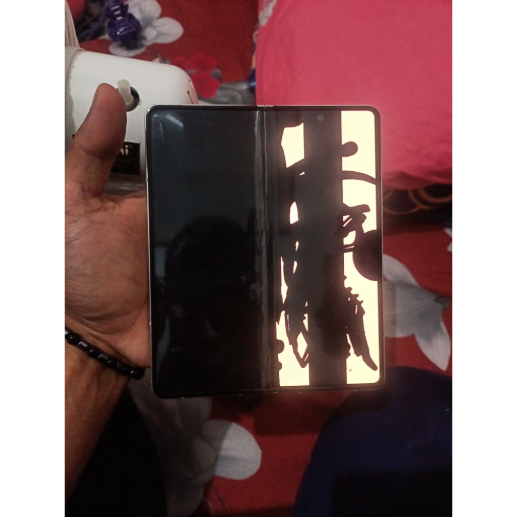 Samsung fold 3 minus lcd