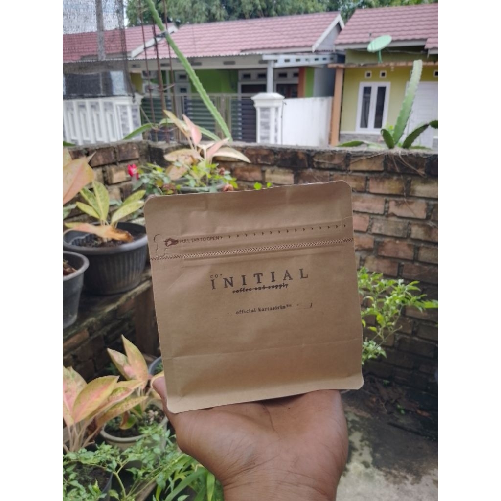 

BIJI KOPI ROBUSTA / ROASTBEAN ROBUSTA NATURAL PROSES / KOPI KERINCI (SUMATRA) JAMBI