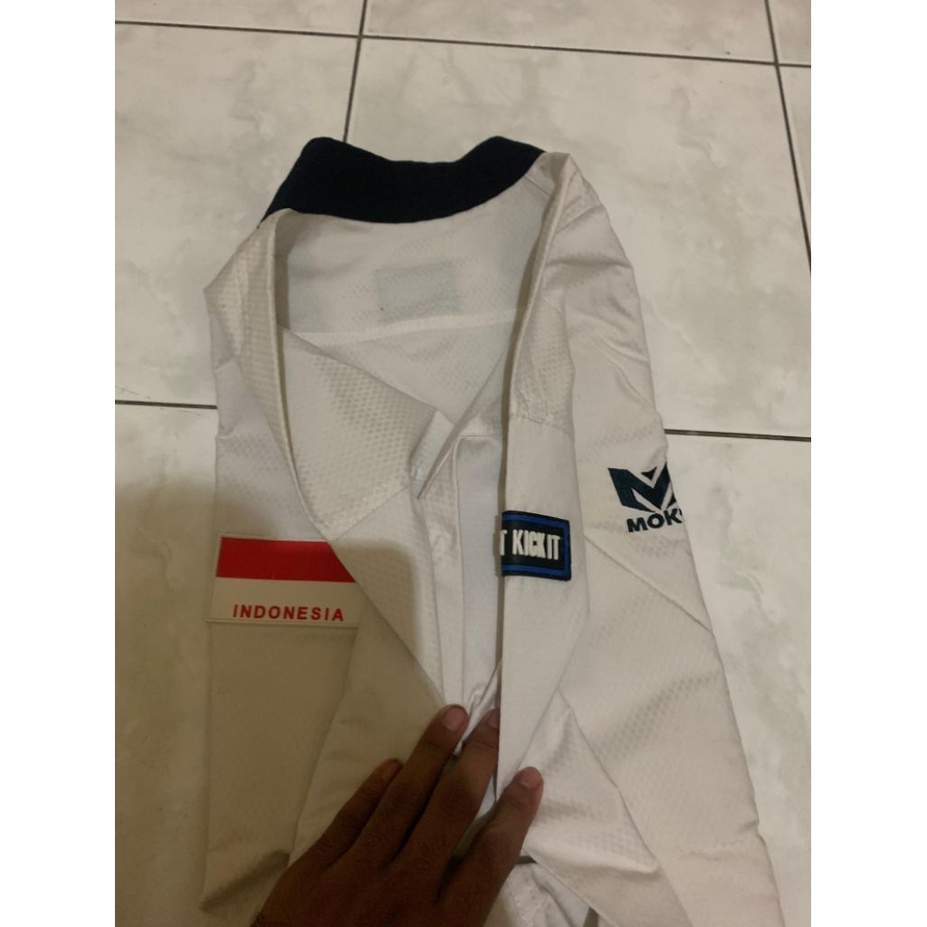 like new second dobok moks taekwondo