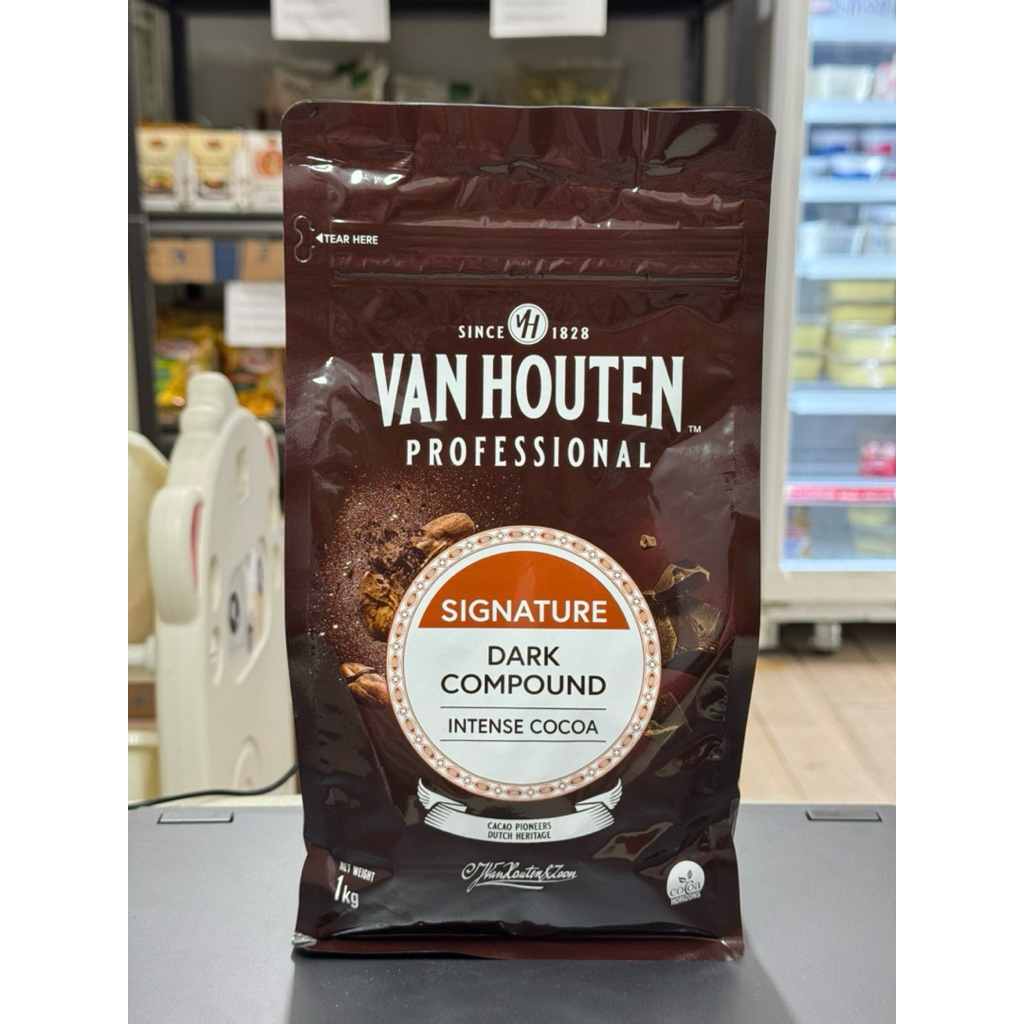 

Van Houten professional dark compound coin 1kg
