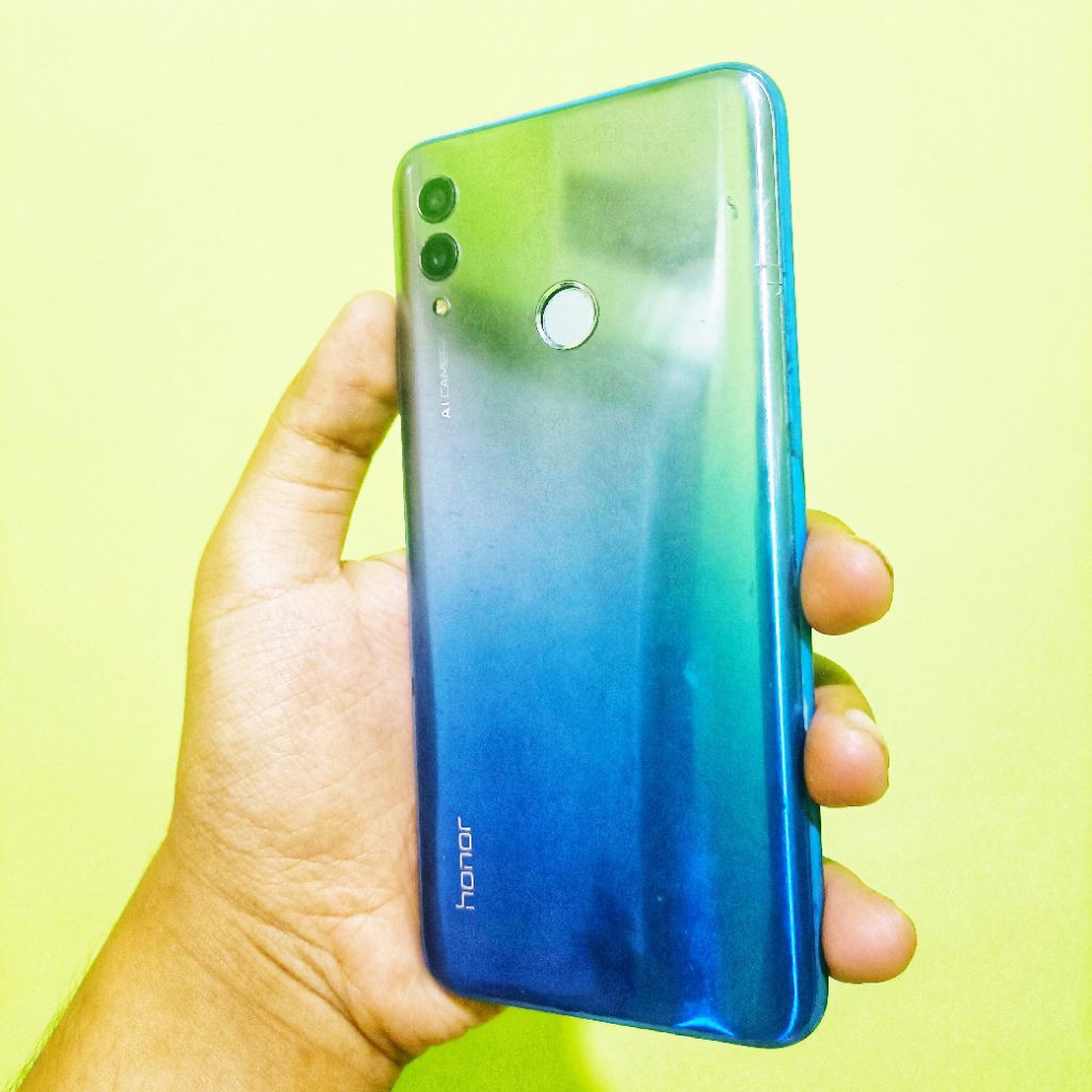 HUAWEI HONOR 10 LITE 4/64 SECOND BERKUALITAS BERGARANSI HARGA TERJANGKAU