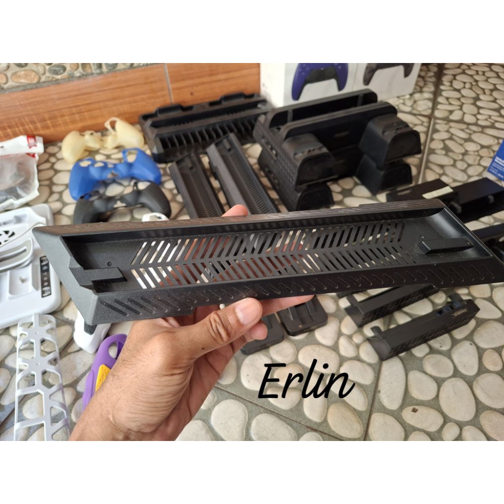 STANDING PS4 SLIM SECOND