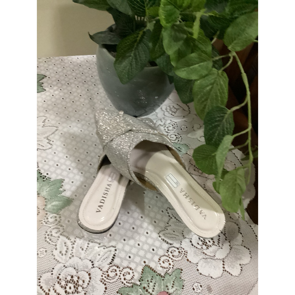 Vadisha selop silver size 39