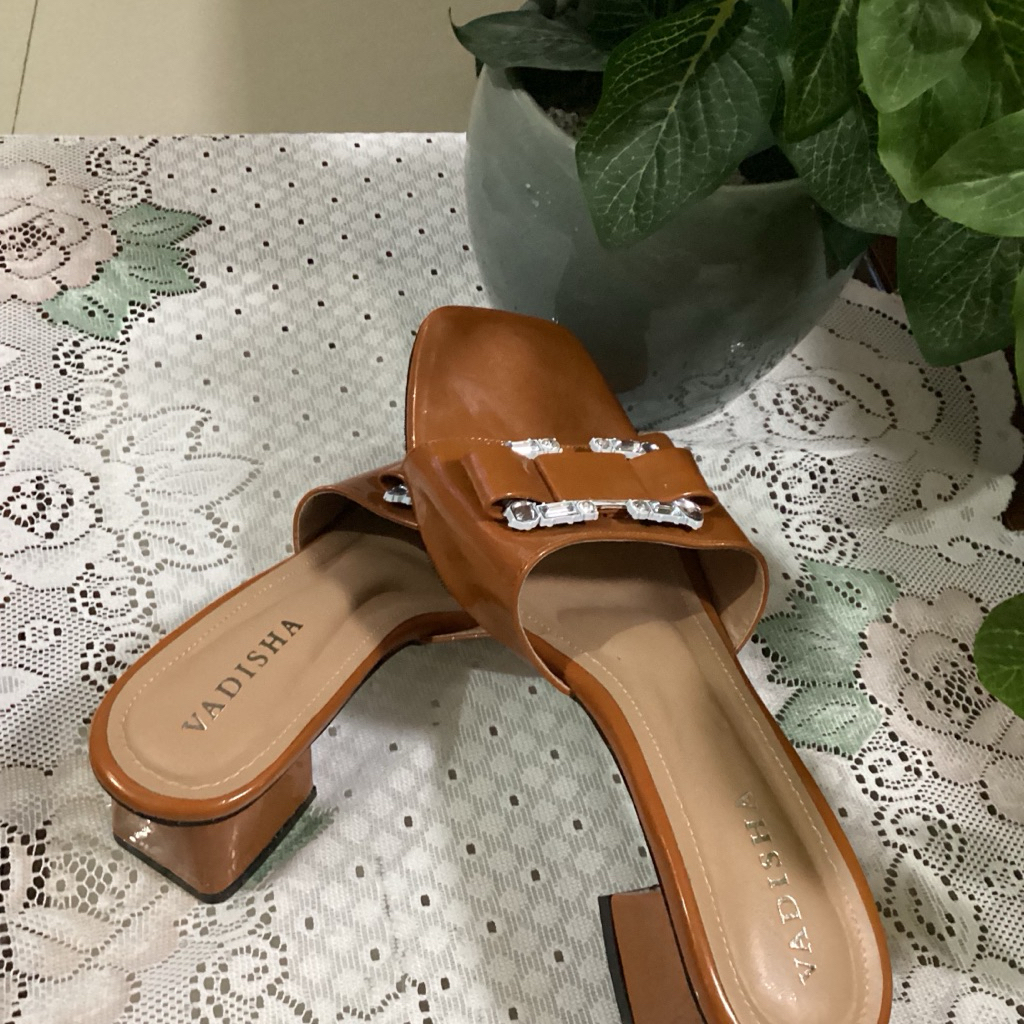 Vadisha selop tahu size 36
