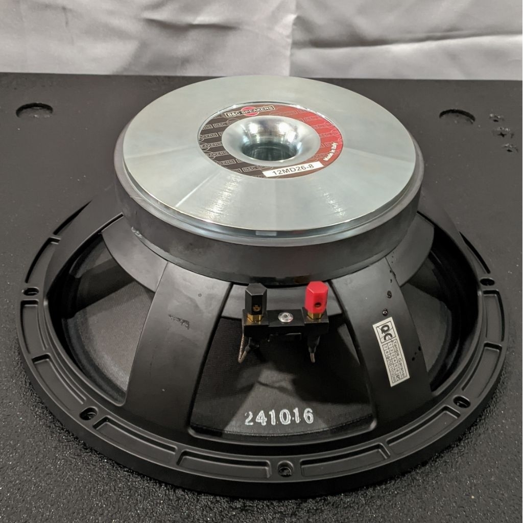 speaker 12 inch BNC 12MD26-8