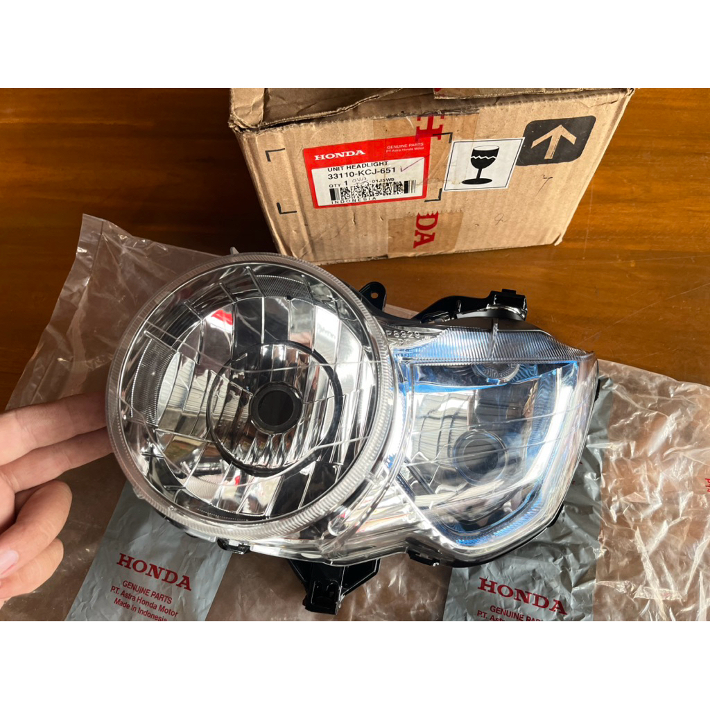 Reflektor lampu Depan Tiger Revo Tirev pece Tiger new Mata 2 pece 33110-KCJ-651