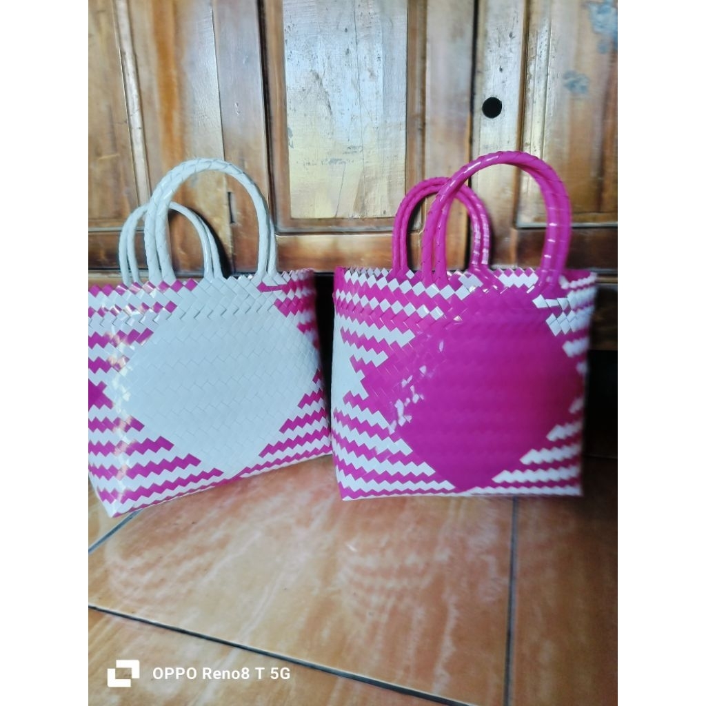 tas anyaman plastik kaca
